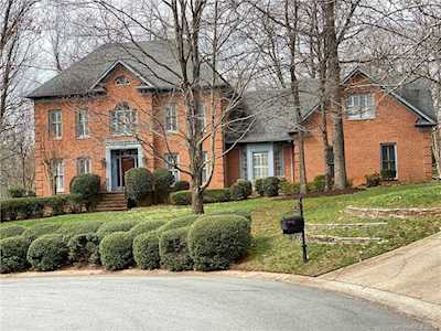 4009 Walney Ct Charlotte, NC 28215
