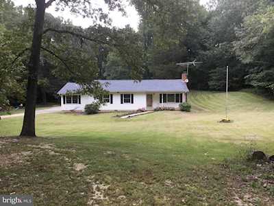 8804 Cooksey Rd La Plata, MD 20646