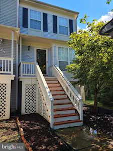 14155 Autumn Circle Centreville, VA 20121