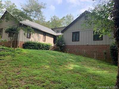 6110 Briarberry Ct Charlotte, NC 28270