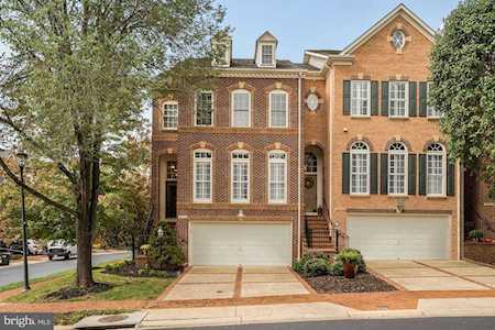 18541 Perdido Bay Terrace Leesburg, VA 20176