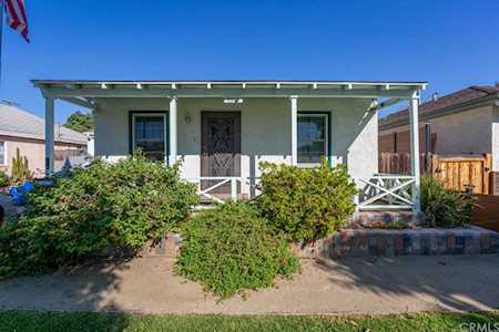 5912 Adenmoor Avenue Lakewood, CA 90713