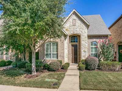 182 Carrington Lane Lewisville, TX 75067
