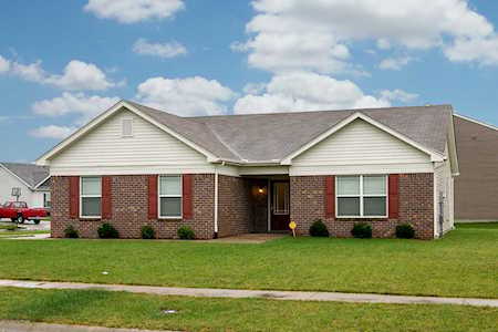 293 Mallard Point Blvd Shepherdsville, KY 40165