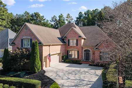 175 Shadow Creek Chase Alpharetta, GA 30022