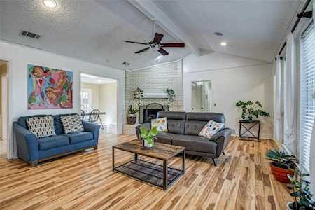 6105 Bronze Leaf Drive Plano, TX 75023