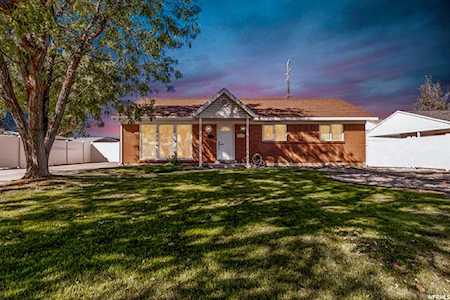 7734 S 2325 E Salt Lake City, UT 84121