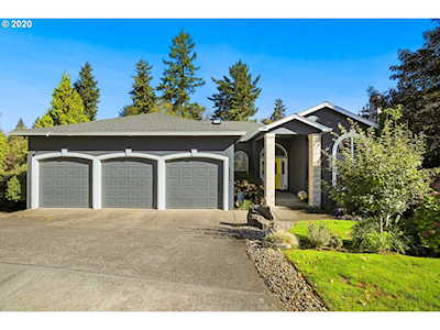14301 SW Mistletoe Dr Tigard, OR 97223