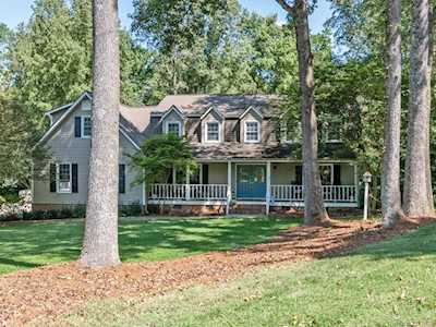 5824 Clubhouse Ct Mint Hill, NC 28227