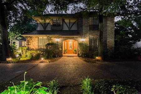 4001 Inwood Road Fort Worth, TX 76109