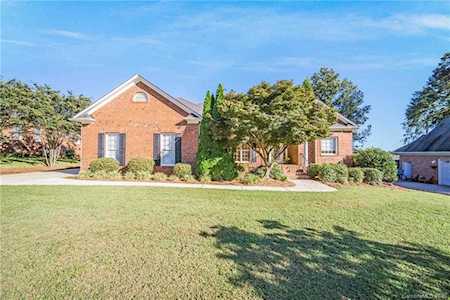 2529 Shaggy Bark Ct Belmont, NC 28012