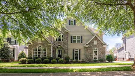 16209 Hallaton Dr Huntersville, NC 28078