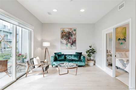 2525 Arapahoe St #105 Denver, CO 80205