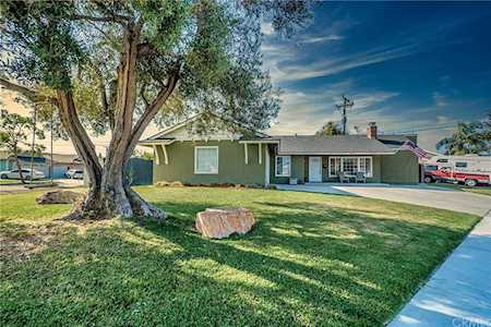 15401 Shasta Lane Huntington Beach, CA 92647