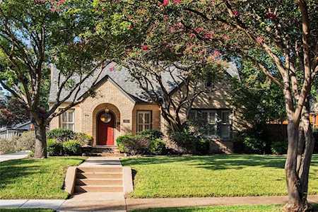 5323 Merrimac Dallas, TX 75206