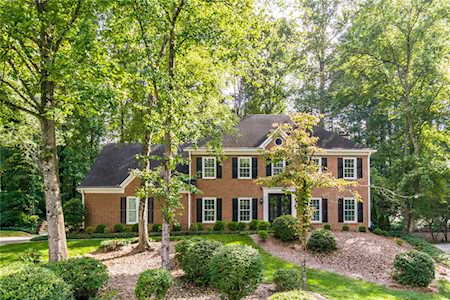 4340 Sprucebough Dr Marietta, GA 30062