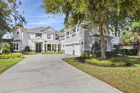13711 Saxon Lake Dr Jacksonville, FL 32225