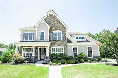 1229 Violet Ct Tega Cay, SC 29708