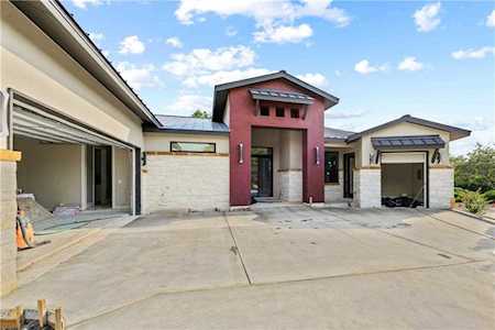13 Chameleon CT The Hills, TX 78738