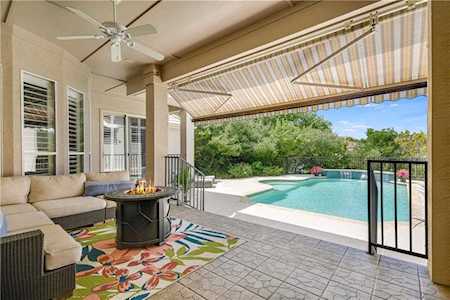 45 Autumn Oaks DR The Hills, TX 78738