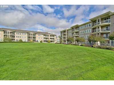 4884 NW Promenade Ter #302 Portland, OR 97229