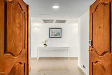 207 W Clarendon Avenue #12FG Phoenix, AZ 85013