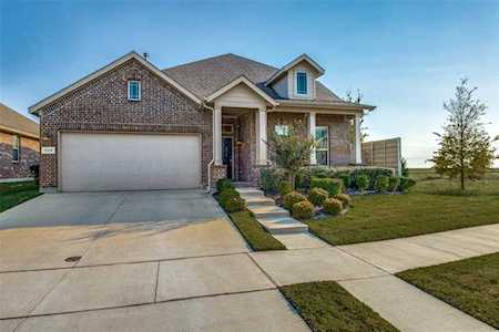129 Gannet Trail Argyle, TX 76226