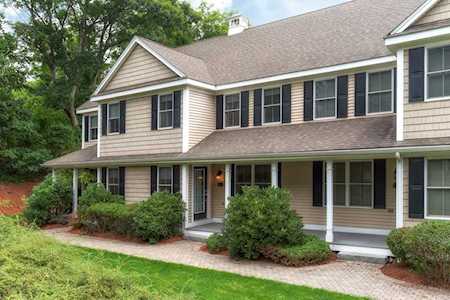 6 Meeting House Lane #6 Southborough, MA 01772