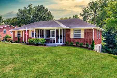 2133 June Drive Nashville, TN 37214
