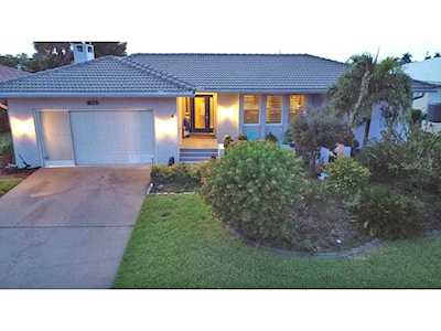 835 Via Esplanade Punta Gorda, FL 33950