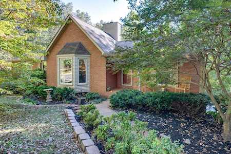 355 Twin Oaks Dr Kingston Springs, TN 37082