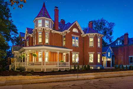 884 Neil Avenue Columbus, OH 43215