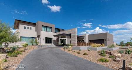 48 Painted Feather Way Las Vegas, NV 89135