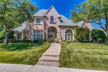 2905 Middle Gate Lane Plano, TX 75093