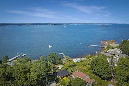 52 Cloutman's Lane Marblehead, MA 01945