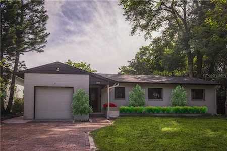 1519 Falcon Ct Orlando, FL 32803