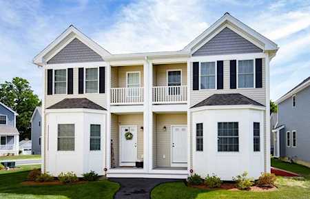 58 Denworth Bell Cir #58 Haverhill, MA 01835