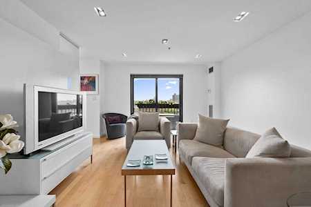 16 Harcourt St #8K Boston, MA 02116