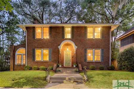 23 E 48th St Savannah, GA 31405