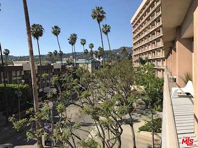 100 S Doheny Drive #405 Los Angeles, CA 90048