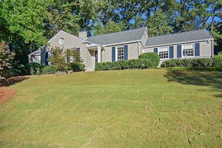 1870 Colland Dr NW Atlanta, GA 30318