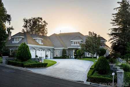 12966 Lomas Verdes Drive Poway, CA 92064