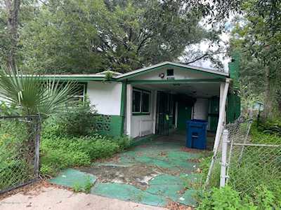 2015 Tuskegee Rd Jacksonville, FL 32209