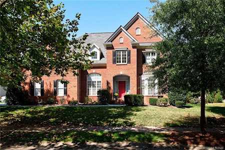 8131 Bytham Castle Dr Huntersville, NC 28078