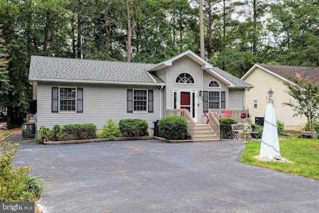40 Burr Hill Dr Ocean Pines, MD 21811