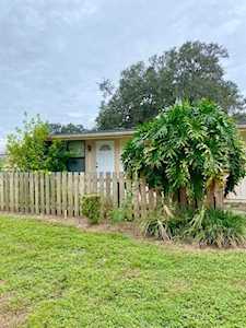 381 Knights Ct Lake Mary, FL 32746
