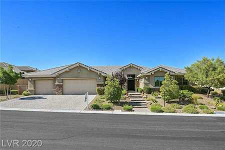 9842 Cathedral Pines Ave Las Vegas, NV 89149