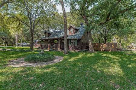 1408 Chisholm Trail Granbury, TX 76048