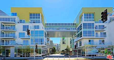 1705 Ocean Avenue #210 Santa Monica, CA 90401