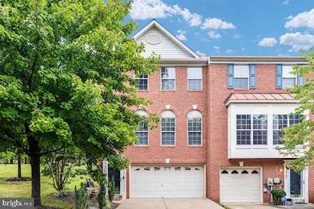 10700 Heather Glen Way Bowie, MD 20720